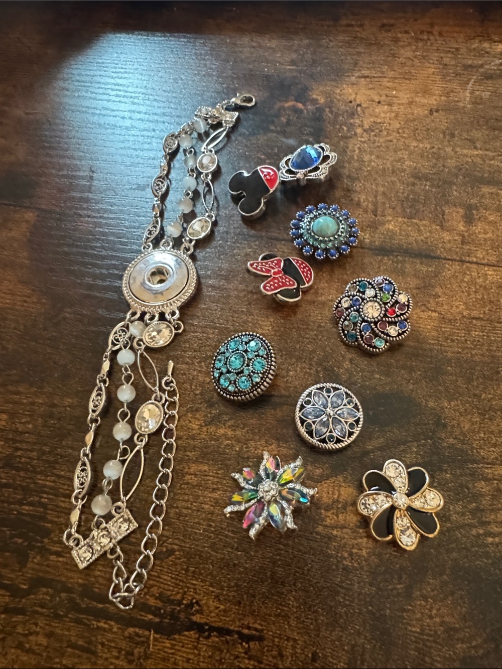 Silver Multi-Color Decorative Snap Bracelet Jewelry Set